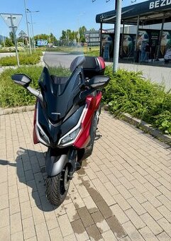 Predám Honda Forza 125    (05/2023, 3880km)