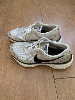Pánske tenisky Nike, veľkosť 45