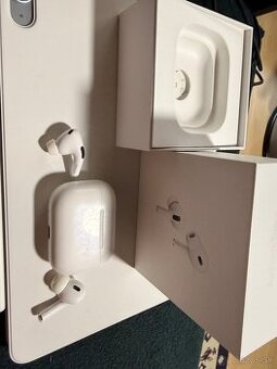AirPods Pro 2 USB C - 1