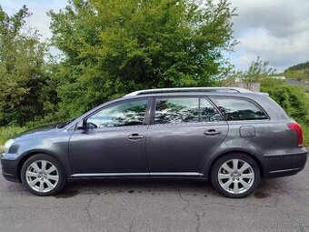 Toyota Avensis 2,0 diesel
