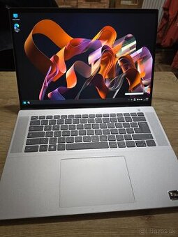 Velky 16 palcovy a Kovovy Dell Inspiron 16 5625 s procesorom