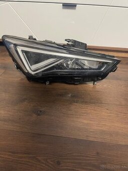 Svetlo Seat Leon 4 LED