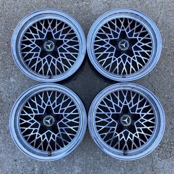 Elektróny Eta Beta Lucy 3A R15