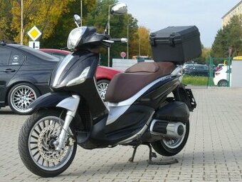 Piaggio Beverly 125 i