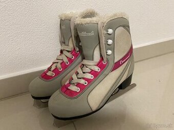 Detské korčule na ľad 35