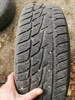 Zimné pneumatiky na diskoch