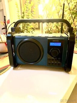 Odolne dab,bluetooh radio vhodne na stavbu alebo lesa