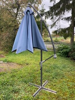 Záhradný slnečník plne funkčný