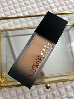 Huda beauty makeup ako nový - 1