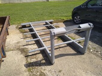 Hákový kontajner - základný rám