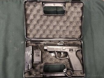 ČZ 100 / 9 mm Luger