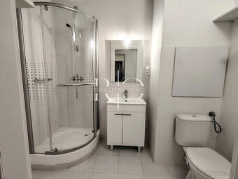 2 izbový byt s balkónom na predaj, Poprad- Juh III.