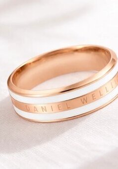 Prsteň Daniel Wellington