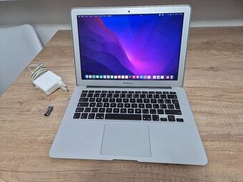 MacBook Air (13-inch, 2017) /Intel Core i5/8GB RAM/128GB SSD