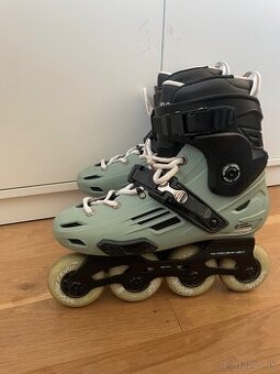 Predám in-line korčule MF500 HardBoot velkosť 41