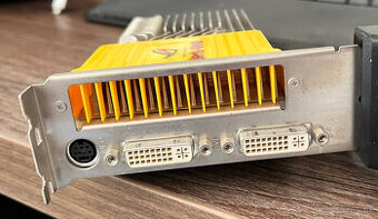 ASUS EN8600GT SILENT/HTDP