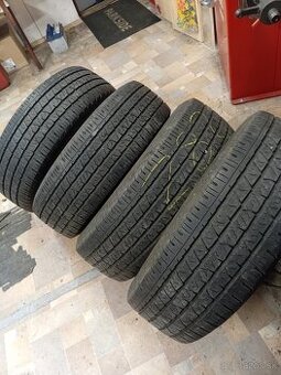 255/70 R16 111T