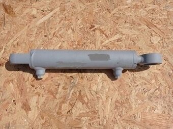 Hydraulický valec servoriadenia Zetor