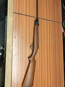 Vzduchovka Slávia 625