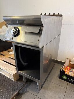 Profesionálny gastro gril MARENO FTG 40 – elektrický