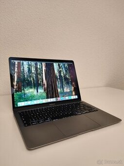 MacBook Air 2020 | i7 • 8GB • 512GB SSD