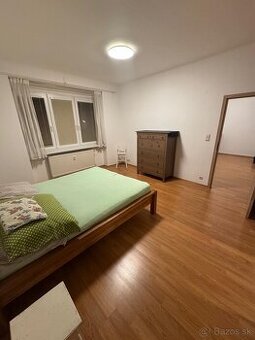 Prenájom 3-izbového bytu blízko centra Bratislava