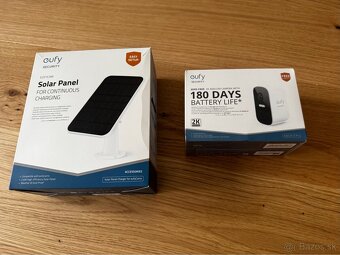 Eufy 2 bezpecnostne kamery, 2 solarne panely a homebase