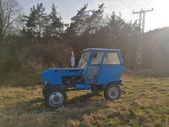 Traktor domácej výroby - PragAvia 4x4