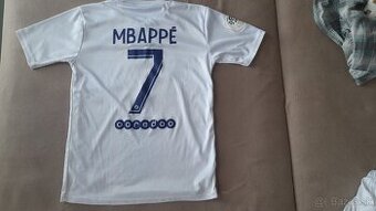 predám futbalový dres
