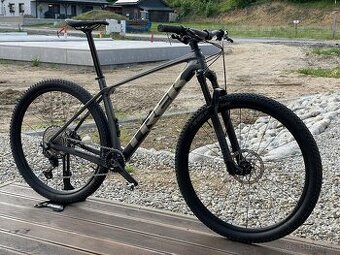 Bicykel Trek Procaliber 9.6 Galactic Grey/Lithium Grey 2024