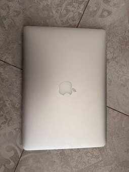 MacBook Air 13
