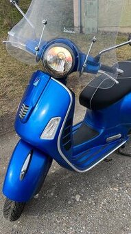 Vespa GTS 125