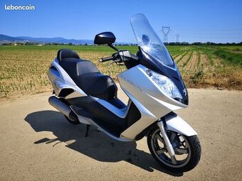 Kúpim Peugeot Satelis 125