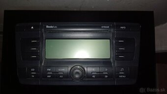 Rádio Škoda Octavia 2 pred facelift STREAM