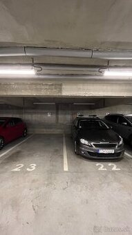 Parkovacie státie v podzemnej garáži - Titusa Zemana, Trnava