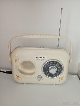 Rádio Hyundai.
