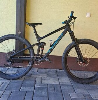 Trek Slash 8