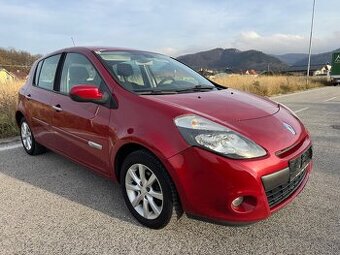 Renault Clio 1.2 benzín 55kW, MT/5,