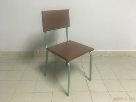 Stoličky, kreslo, nočný stolík - retro.