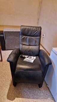 Darujem za odvoz zachovalý nábytok