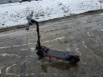 Elektrická kolobežka Segway ZT3 Pro E