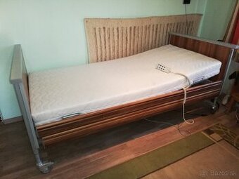 Elektrická polohovatelna posteľ