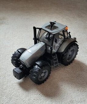 Bruder traktor Lamborghini