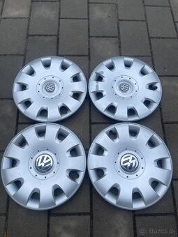 Kryty kolies ,puklice VW r15"