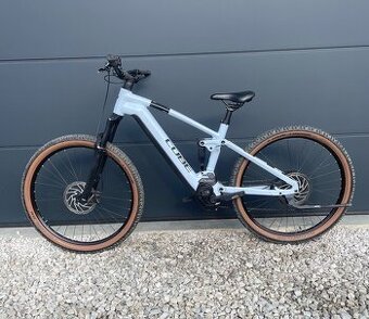 BOSCH Cube Stereo Hybrid Pro 750