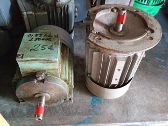 Predam elektromotory na 400V.