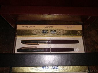 Perá značky Hero darčeková suprava