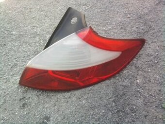 Renault megane 3 2008-2013 spatne zrkadla a zadne svetlo