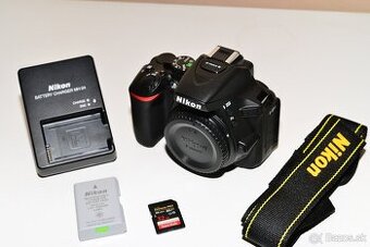 Nikon D5600 + příslušenství