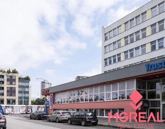 Kancelária na prenájom 18m2, Za kasárňou, Pri Poluse